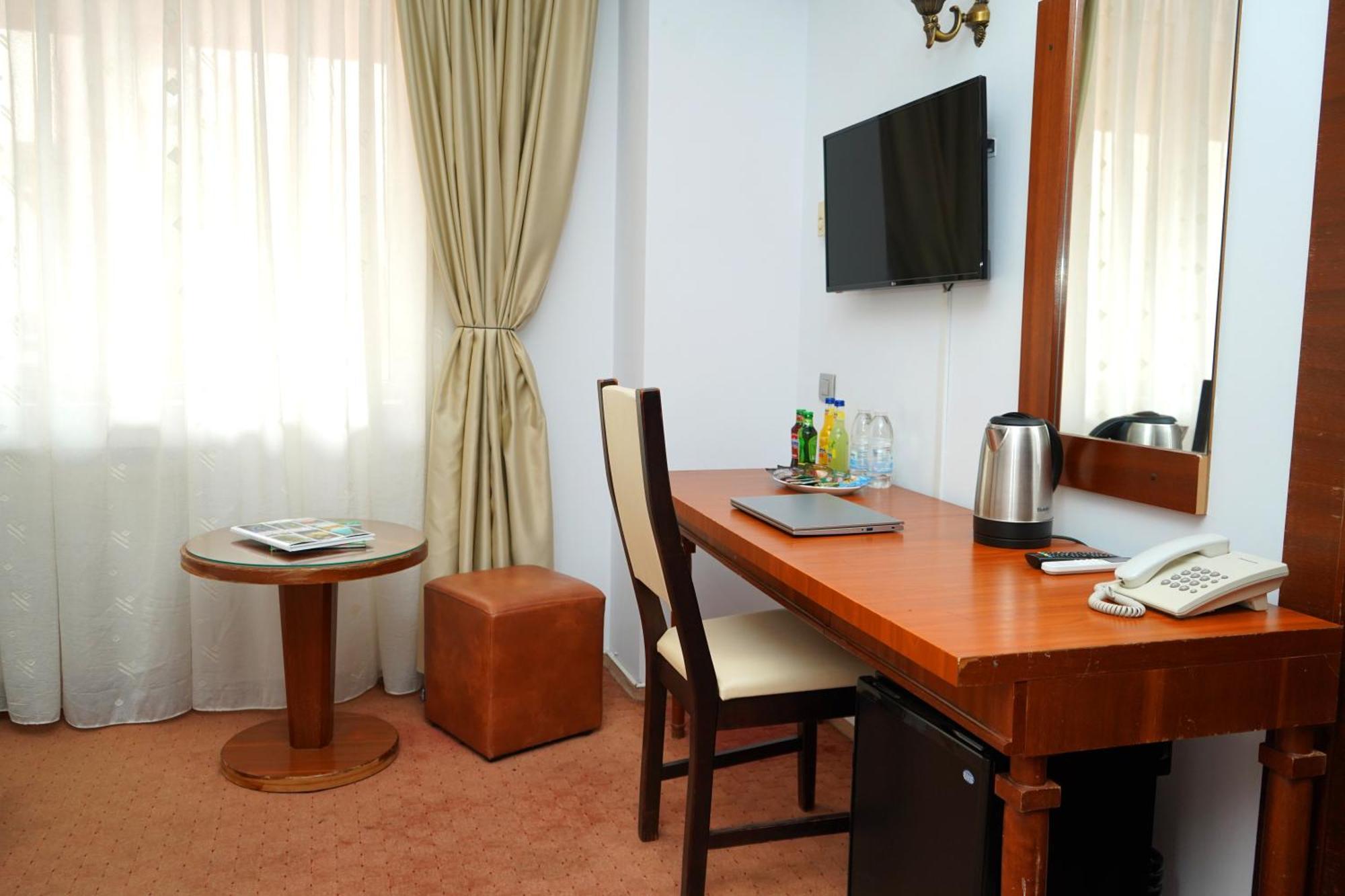 Bliss Hotel