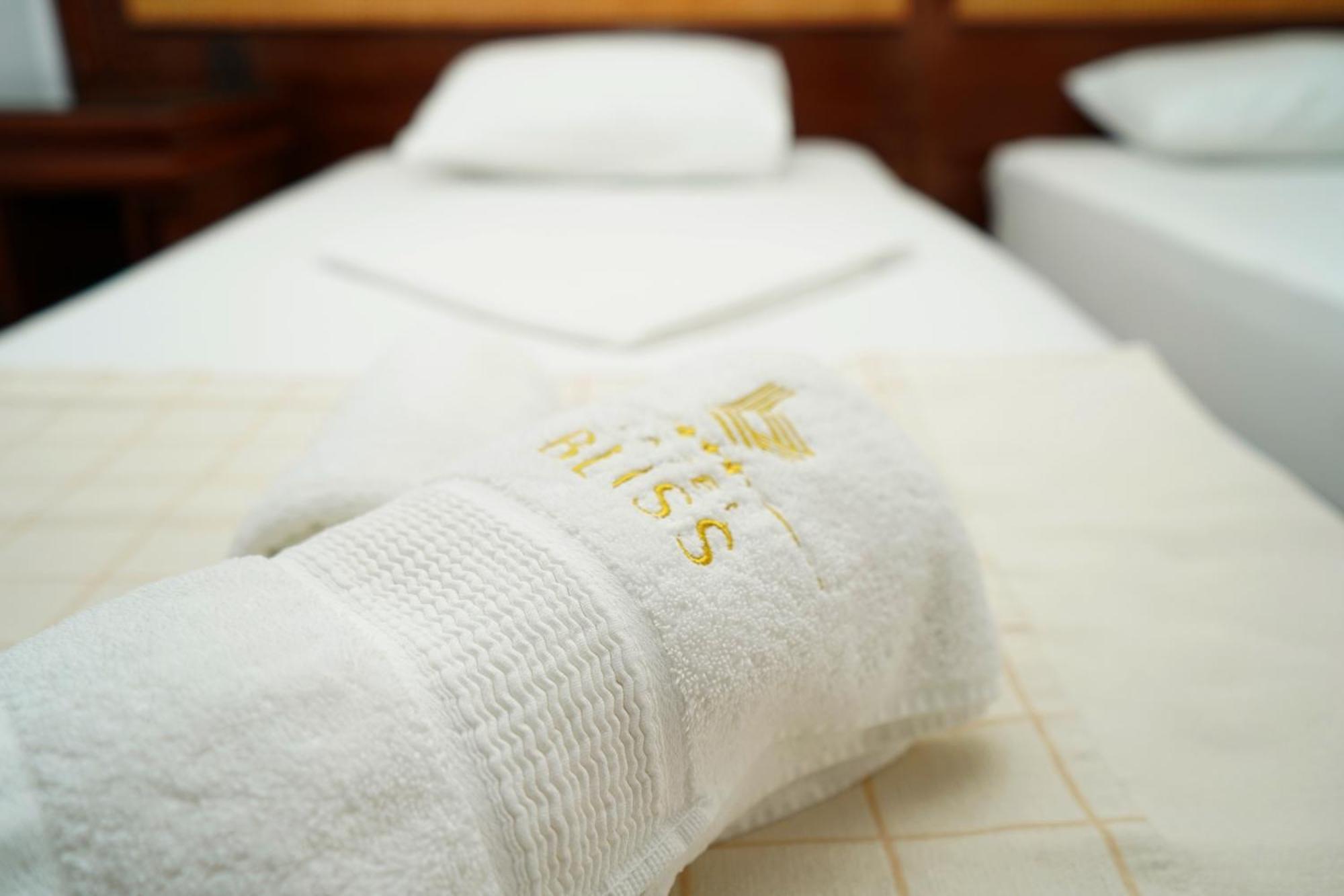 Hotel Bliss 3*