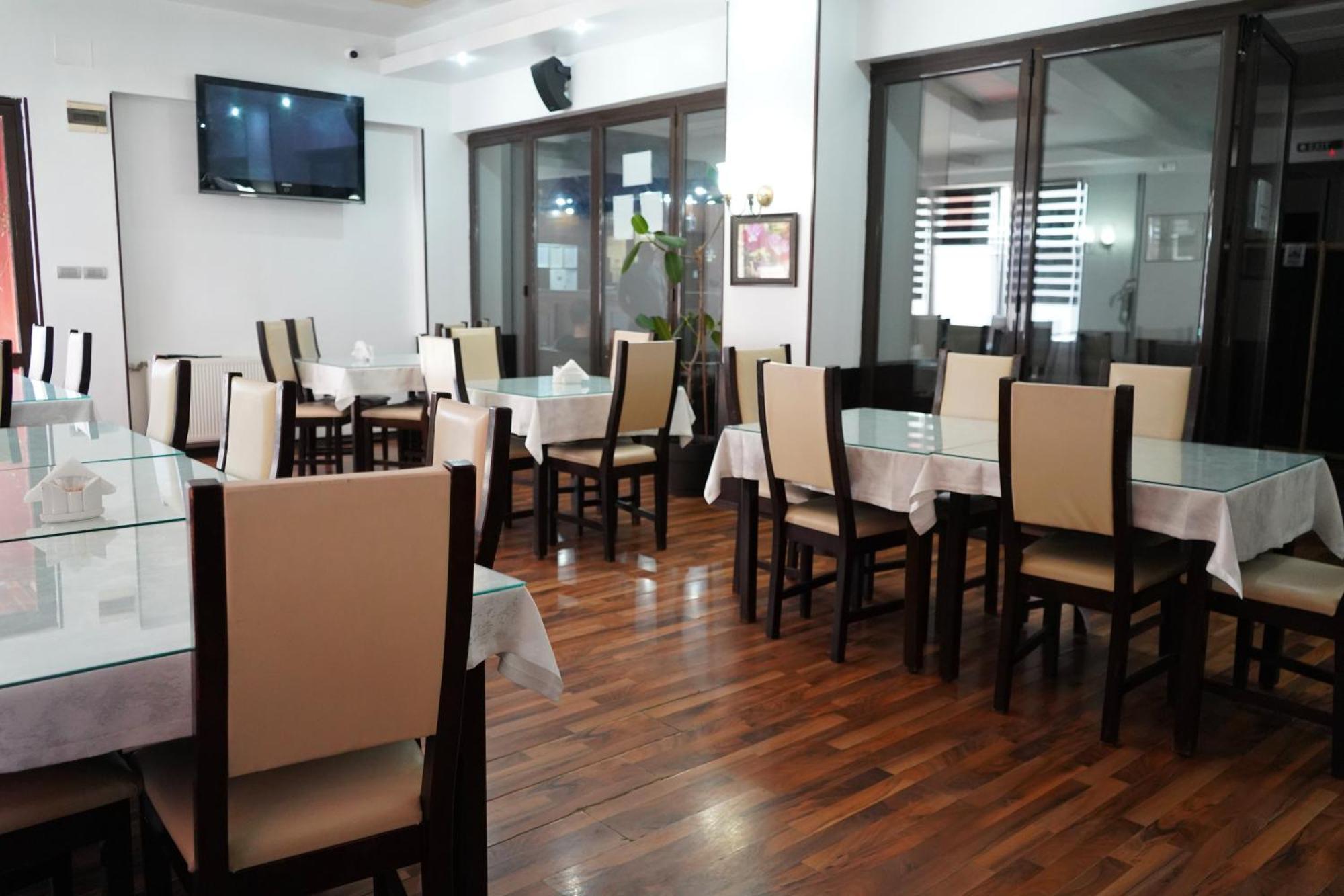 Hotel Bliss 3*